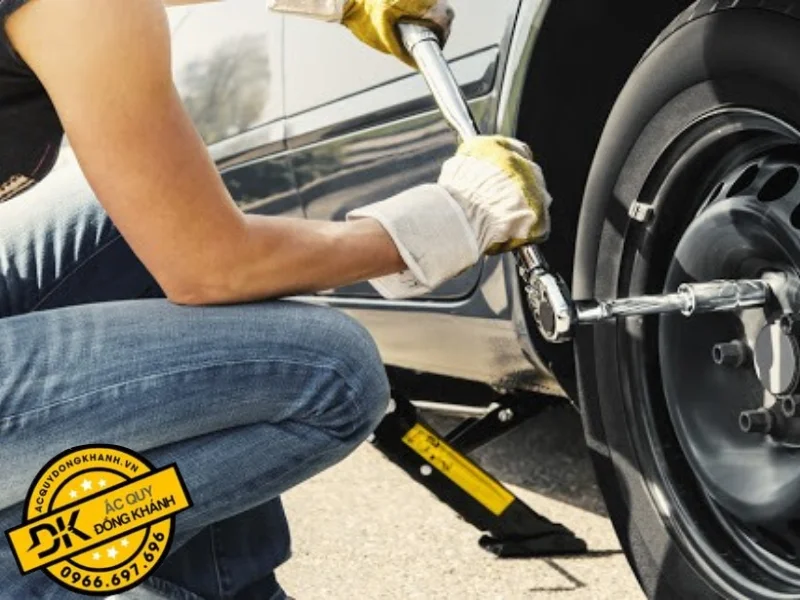 Lốp Michelin 245/45 ZR18 100Y Pilot Sport 4