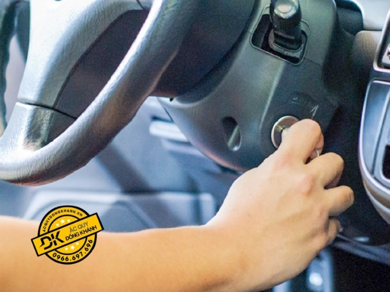 Dấu Hiệu Bình Ắc Quy Ô Tô Yếu & Cách Kiểm Tra Nhanh Tại Nhà