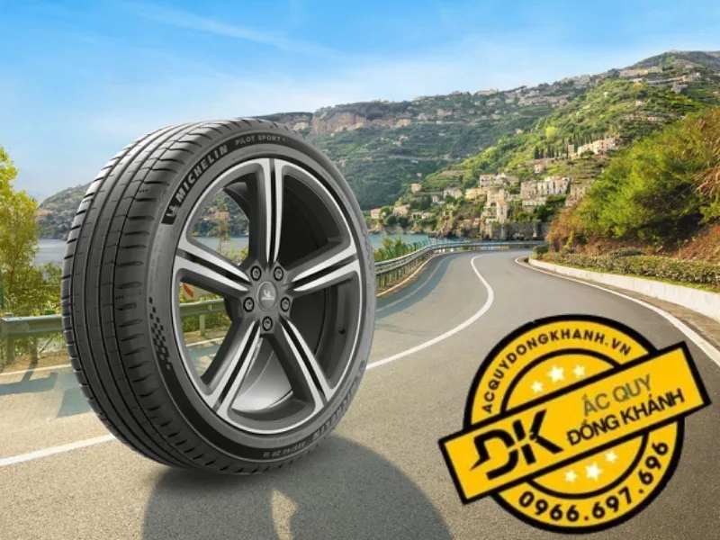 Lốp Michelin 215/70R16 100H Primacy SUV được thiết kế để hoạt động tốt trong nhiều điều kiện môi trường khác nhau. 