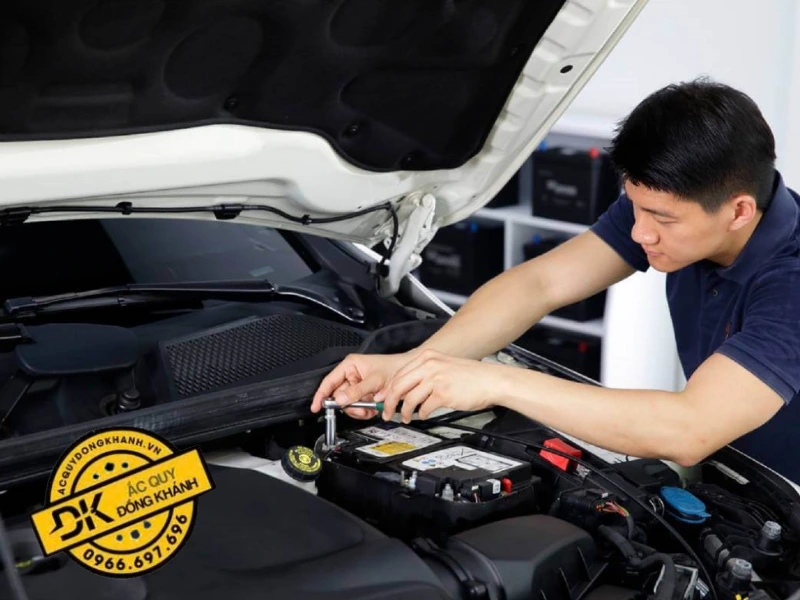 Nguyên Nhân Khiến Bình Ắc Quy Nước Bị Yếu Và Giải Pháp Khắc Phục Hiệu Quả