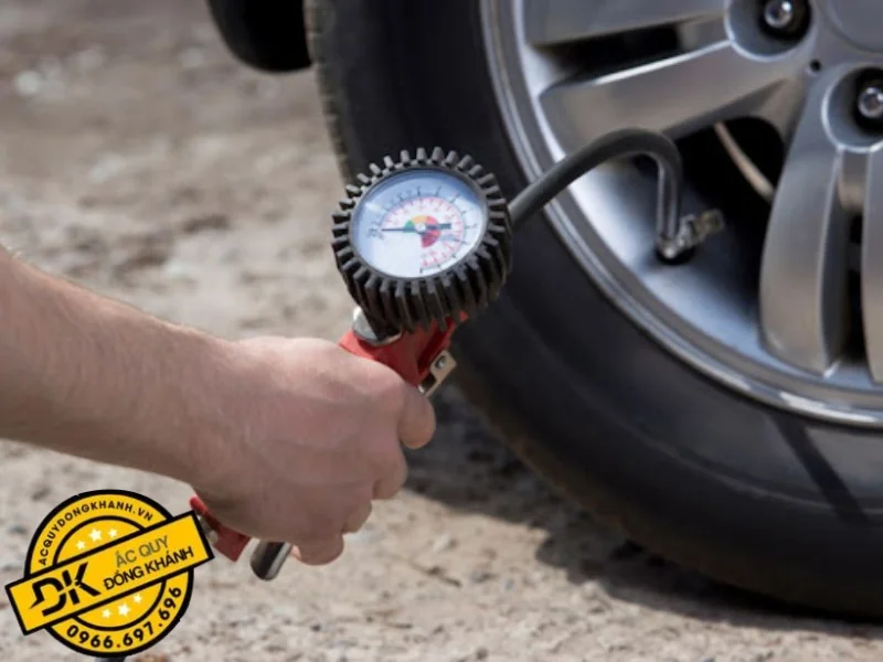 Lốp Michelin 245/45 ZR18 100Y Pilot Sport 4