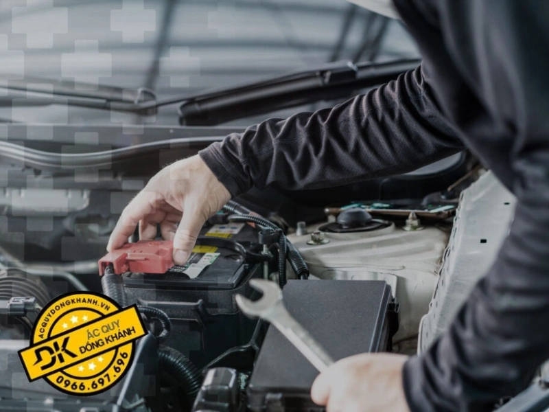 Ắc Quy ROCKET 100AH 12V SMF 1000RA 