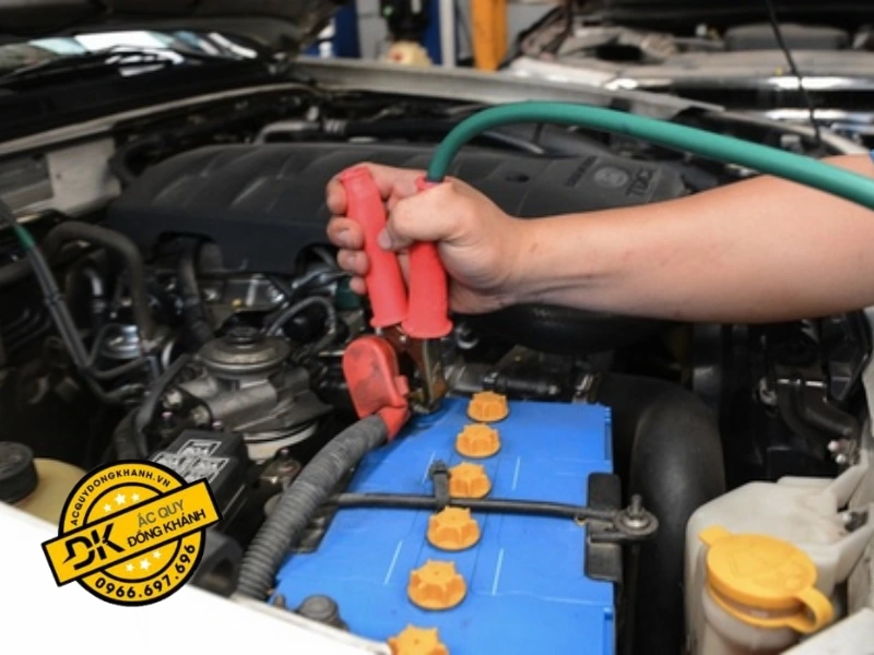 cứu hộ ắc quy ô tô tại Quận Hà Đông