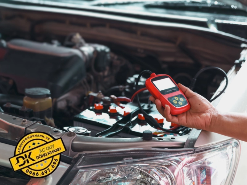 Cách kiểm tra và bảo dưỡng ắc quy an toàn