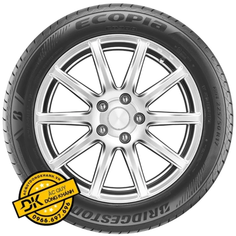 so sánh lốp goodyear và bridgestone