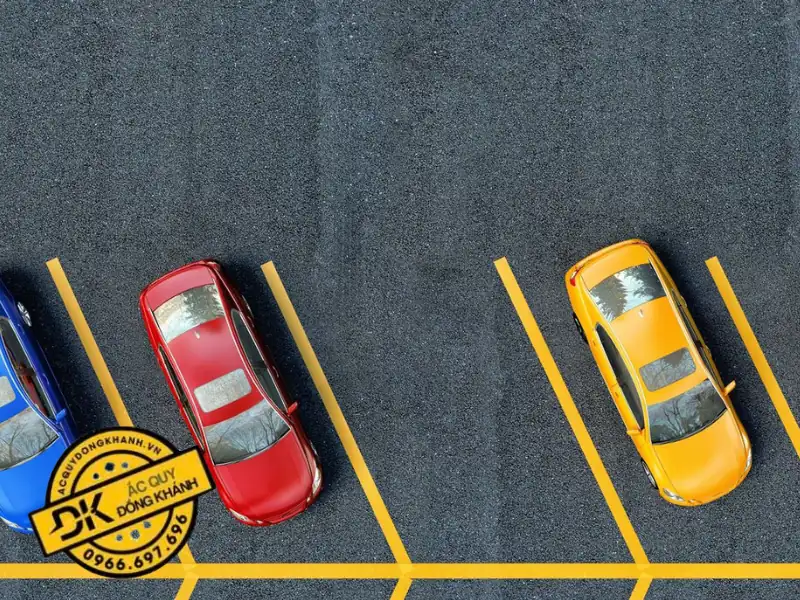 Quên tắt máy khi dừng xe