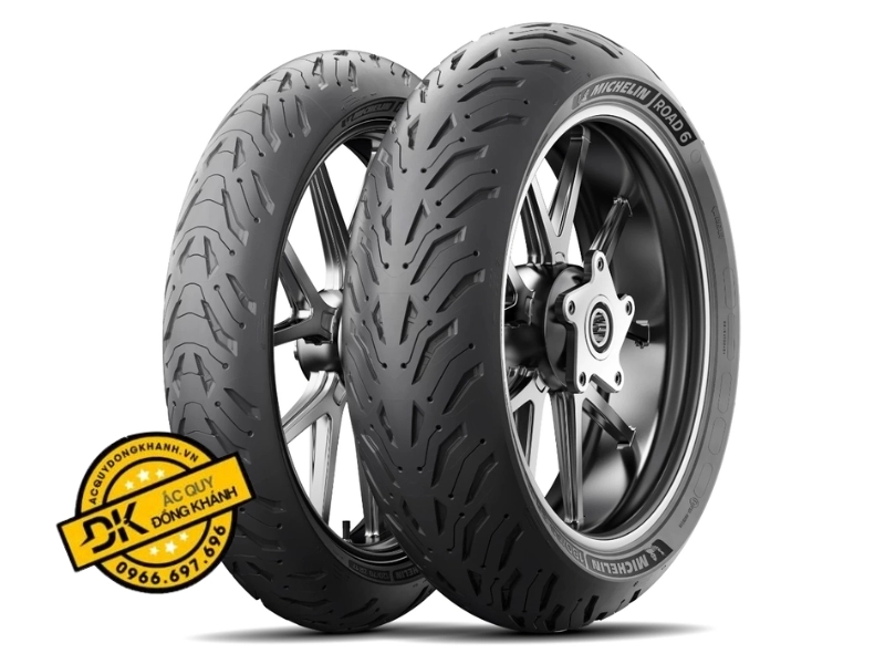 Lốp Michelin ROAD 6 150/60ZR17 66W