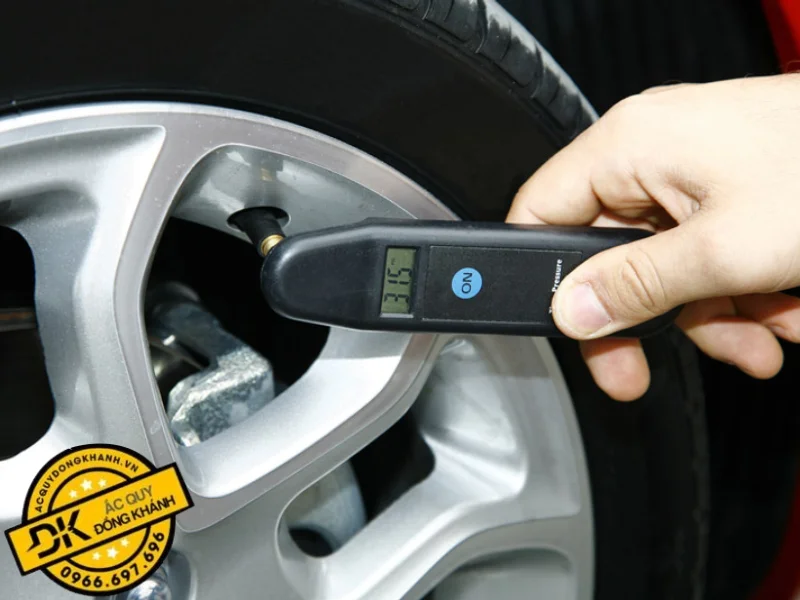 Lốp Michelin 245/40 ZR17 95Y Pilot Sport 5