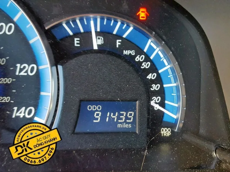 Khi nào cần đưa xe Camry đến trung tâm bảo dưỡng?