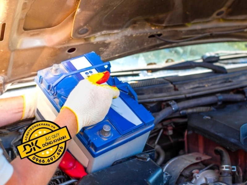 Vì sao bạn nên lựa chọn dịch vụ cứu hộ ắc quy quận Đống Đa của Ắc Quy Đồng Khánh 