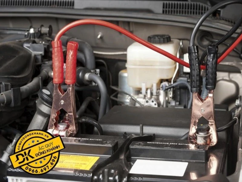 Dấu hiệu nhận biết bình ắc quy bị thiếu nước