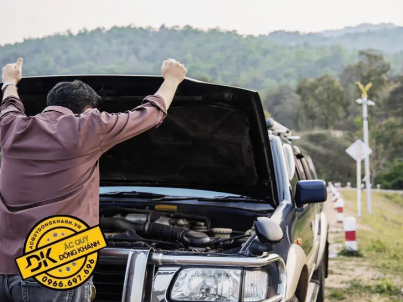 Nguyên Nhân Xe Chết Máy Đột Ngột và Cách Xử Lý An Toàn