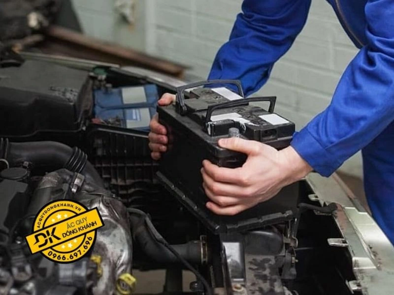 #1 Cứu Hộ Ắc Quy Ô Tô Tại Quận Hà Đông | Giá Rẻ, Miễn Phí 15km