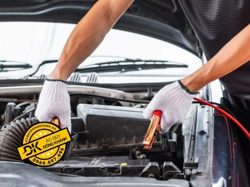 #1 Cứu Hộ Ắc Quy Ô Tô Tại Quận Hoàn Kiếm | Hỗ Trợ Trong 30 phút, Giá Rẻ