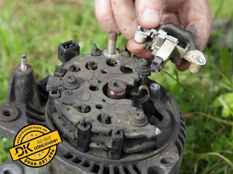 Dấu hiệu nhận biết bộ tiết chế bị hư hỏng