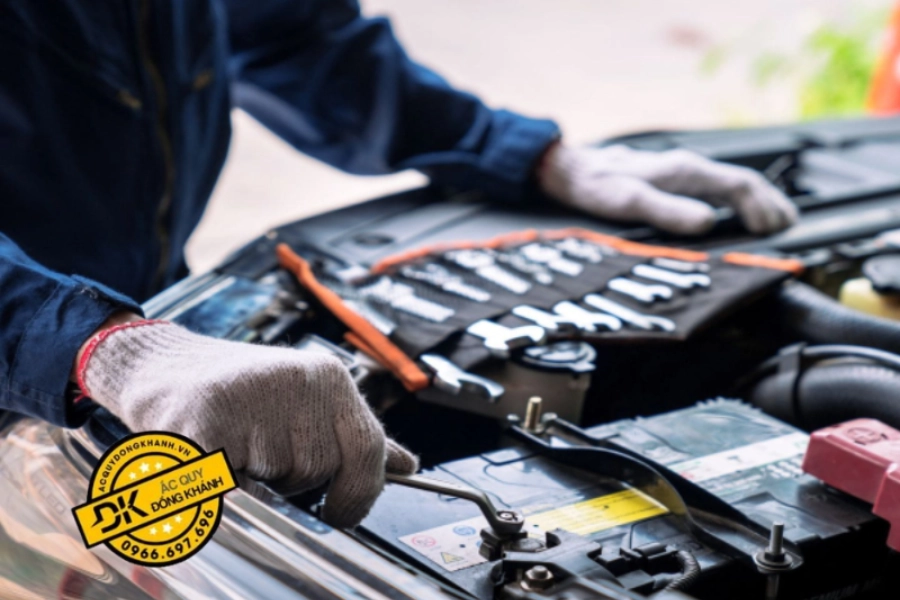 Thay Ắc Quy Xe Ô Tô Quận Hai Bà Trưng Giá Tốt, Uy Tín