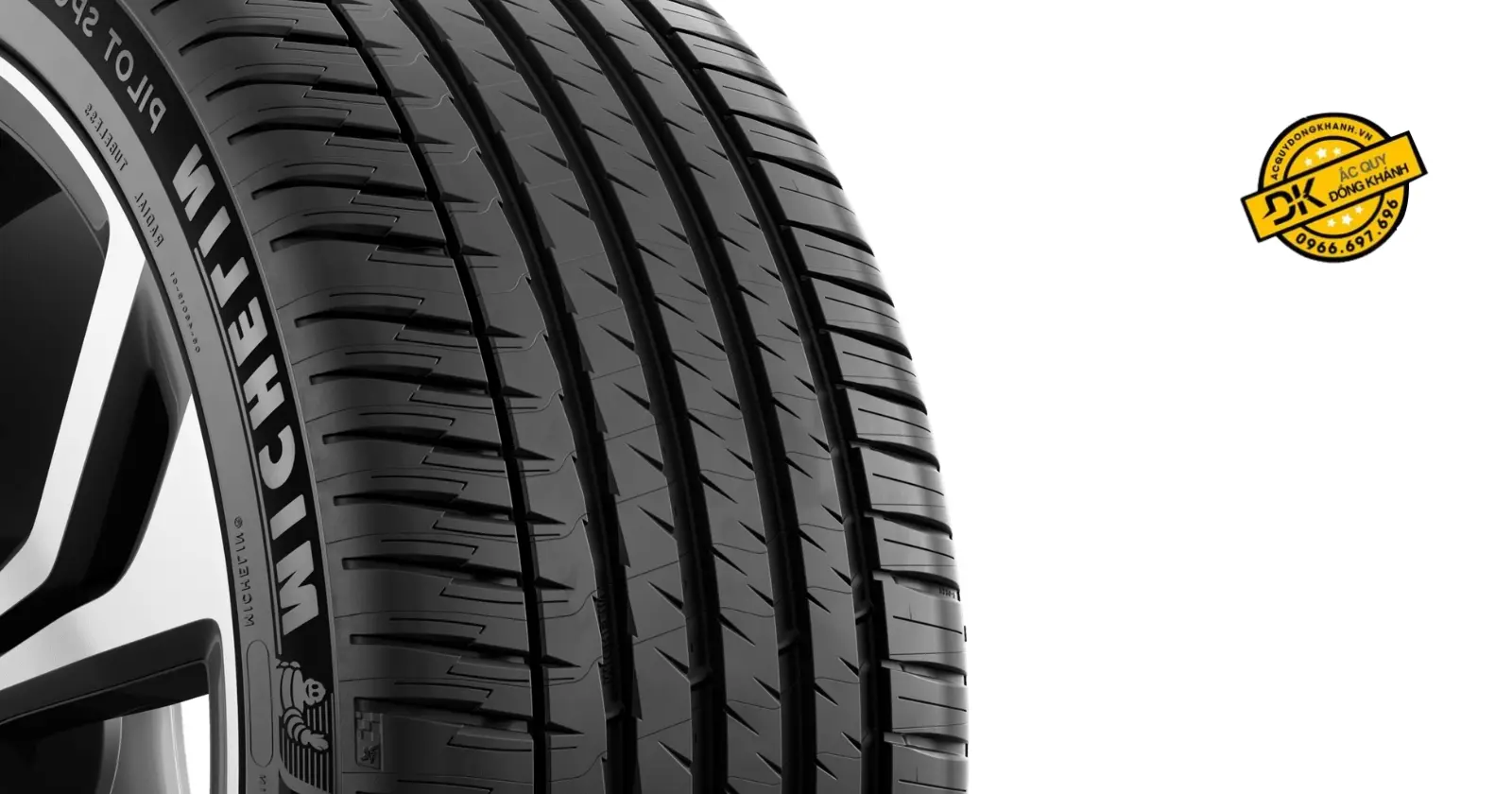 Lốp Michelin 235/55R19 Pilot Sport 4 SUV FRV ZP
