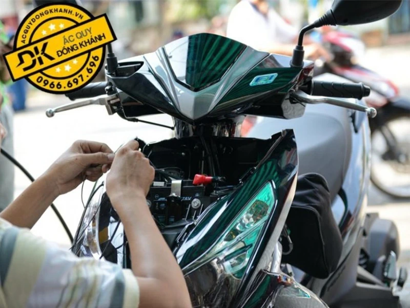 hướng dẫn chọn bình ắc quy xe airblade khi không biết thông số