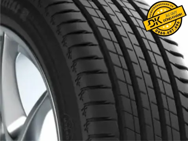  Đặc tính của lốp ô tô Michelin 235/55R19 105Y Pilot Sport 4 SUV FRV