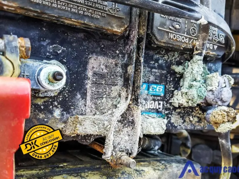 Thay Ắc Quy Xe Máy Quận Ba Đình Uy Tín, Giá Tốt, Chính Hãng