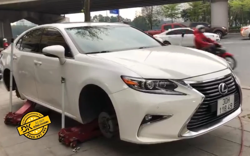 độ lốp xe lexus es350