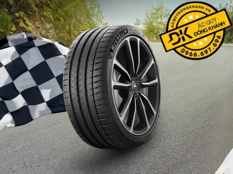 Những lưu ý khi sử dụng vỏ xe ô tô Michelin 255/35ZR20 97 Pilot Sport 4S