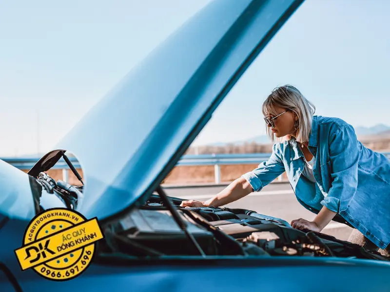 Xử lý khẩn cấp khi xe chết máy giữa đường 