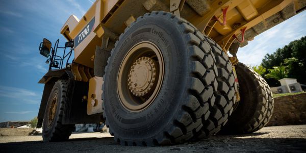 Các hãng lốp xe công trình uy tín