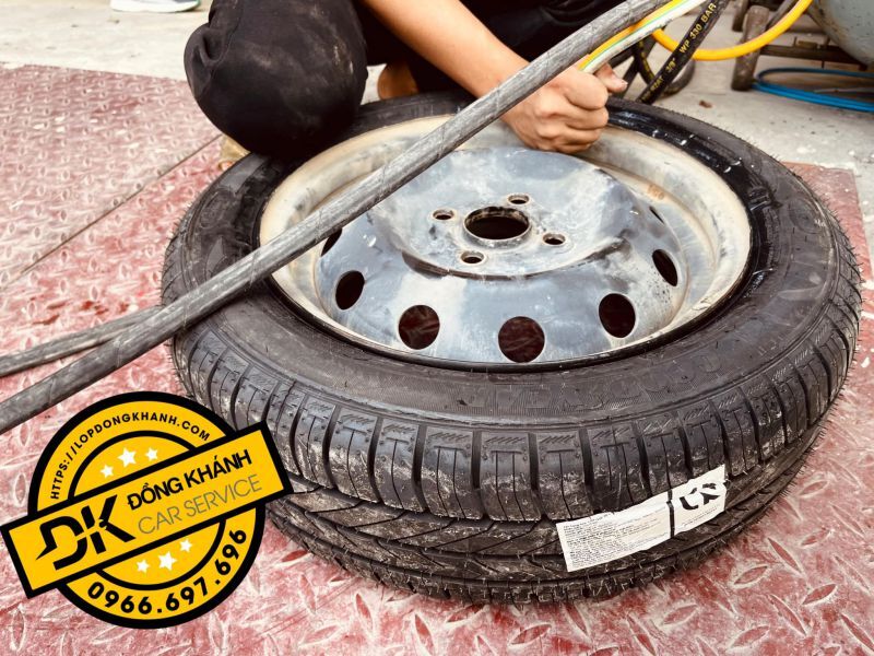 Mua lốp xe ô tô 1200R20 ở đâu chính hãng