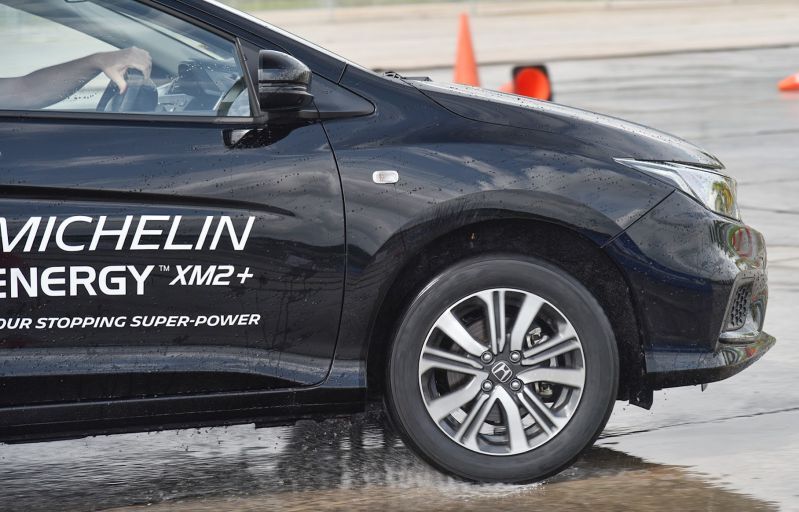  Mua lốp Michelin XM2+ chính hãng