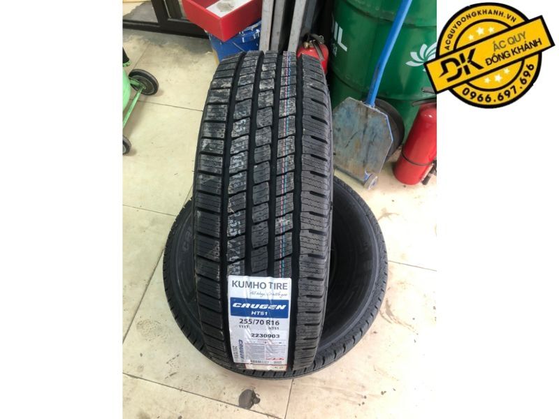 Lốp Kumho 255/70R16 Gai HT51